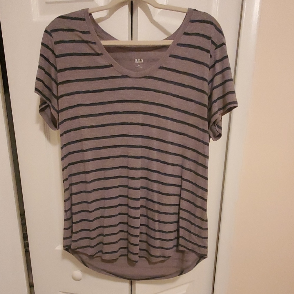 Lot of XL tshirts *sold on ♏